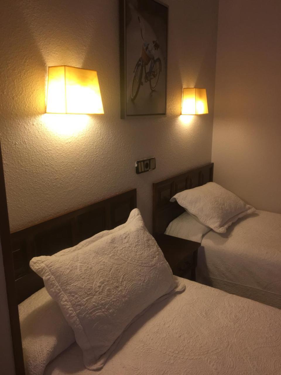 Hostal La Parrilla Tudela Extérieur photo